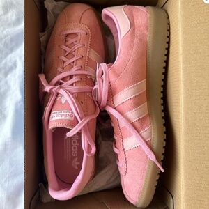 Adidas Bermuda - Glow Pink
